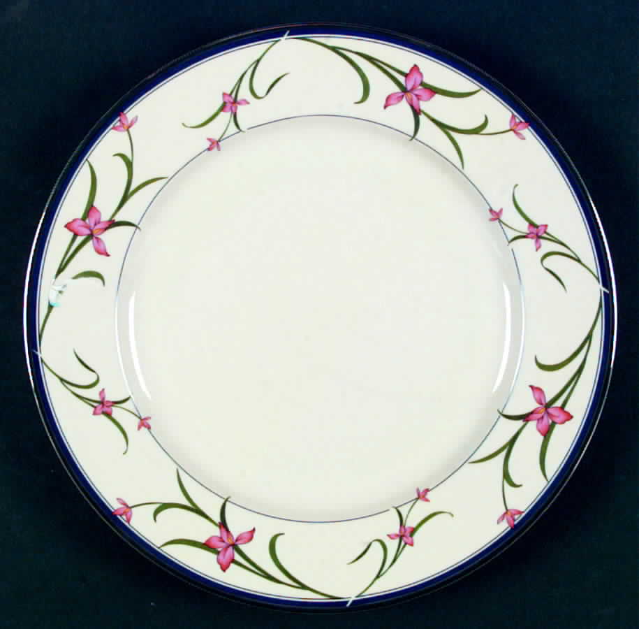 UC19 Dinner Plate by Unknown Manufacturer-1