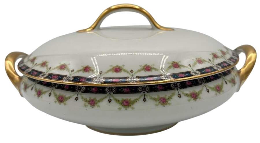 UNC113 Round Covered Vegetable by Union Ceramique-1