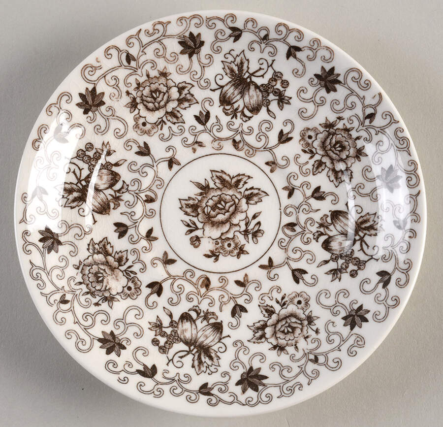 Dutch Garden Saucer by Japan-1