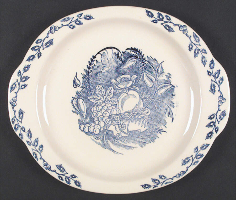 UNI109 11" Oval Serving Platter by Universal-1