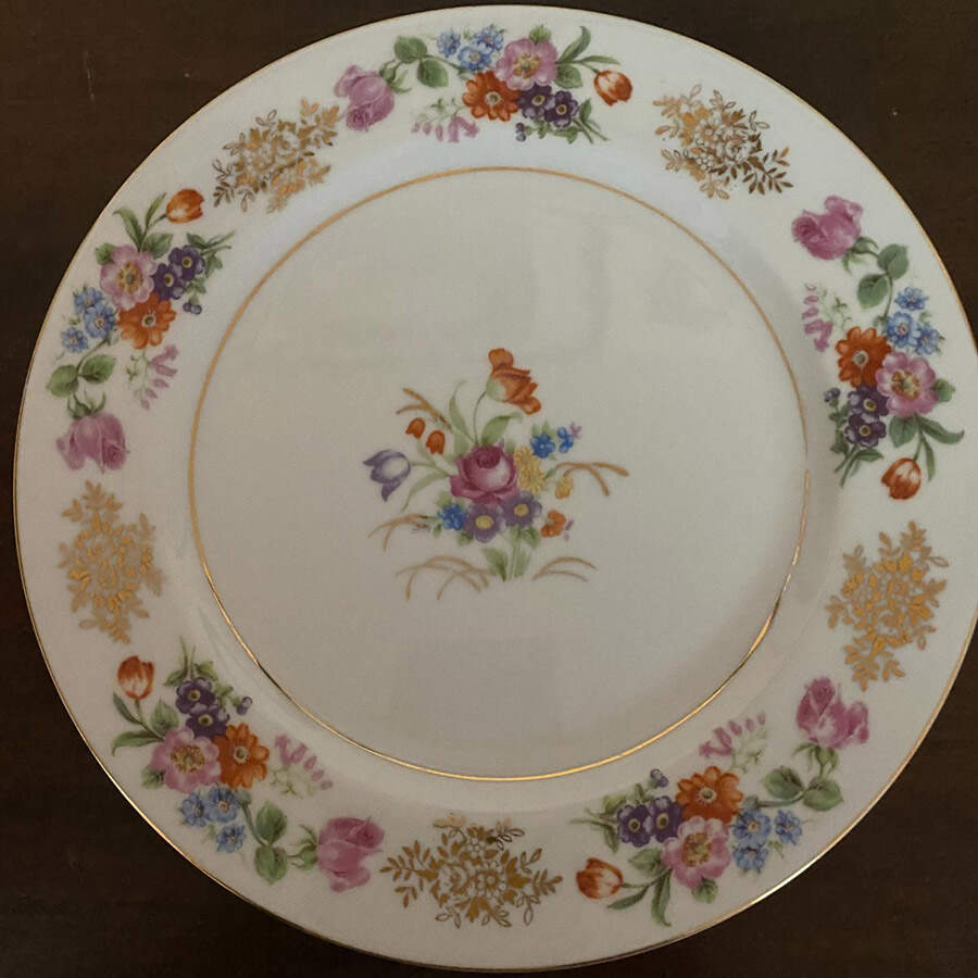 UCJ7 Dinner Plate by Union China (Japan)-1