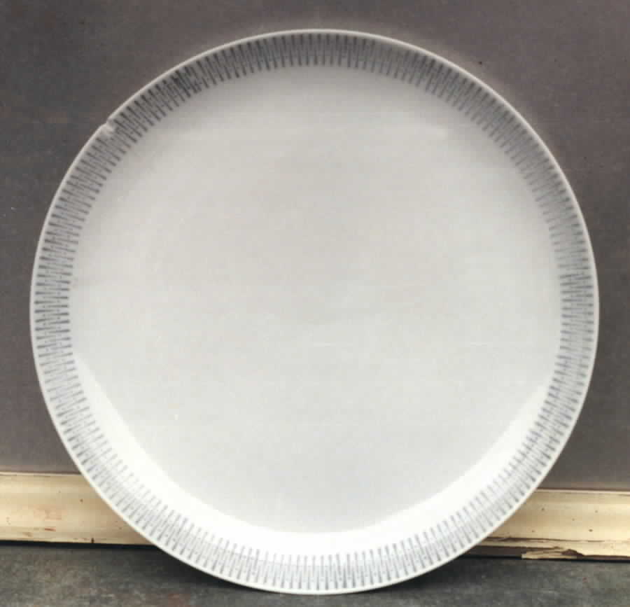 5327 Dinner Plate by Upsala Ekeby-1