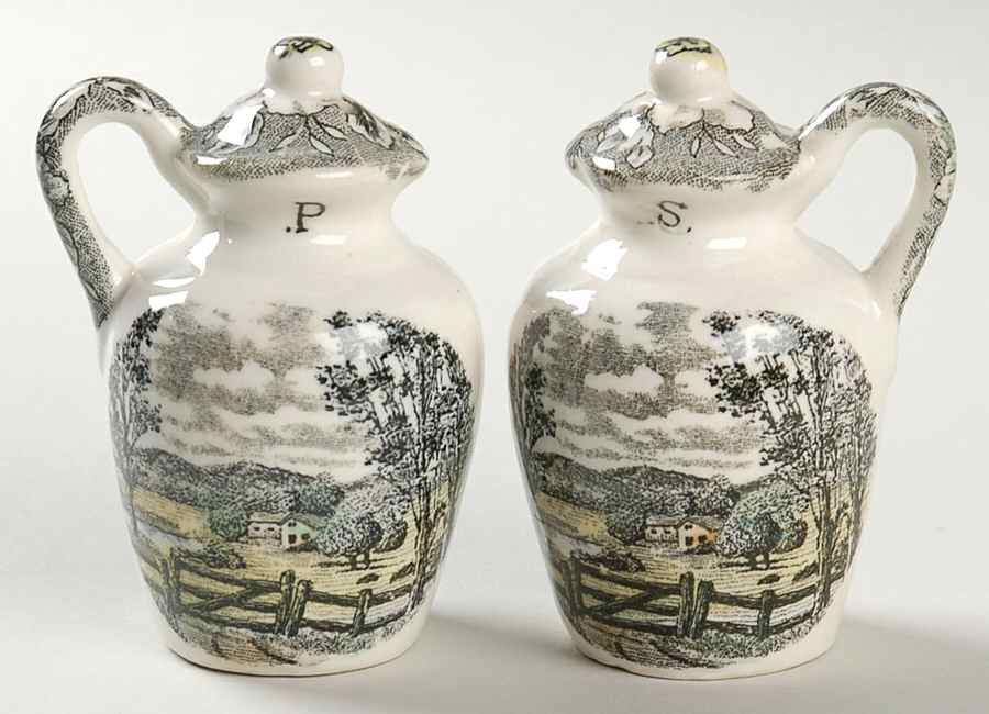 Meadow-Rural Scenery Salt & Pepper Set by Japan-1