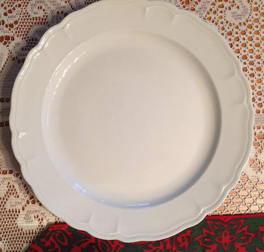 UNL4 Dinner Plate by Union Limousine-1