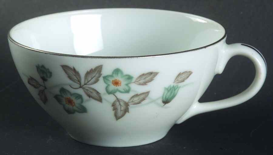 Dorothea Flat Cup by Roberts-1