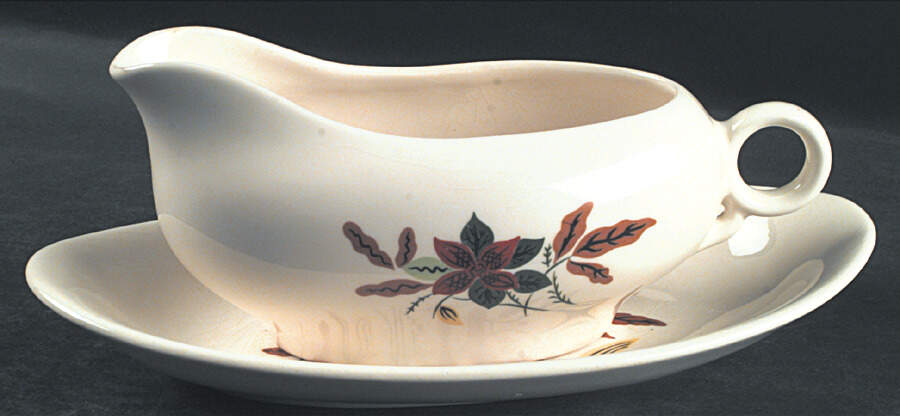UNI120 Gravy Boat & Underplate/Relish by Universal-1