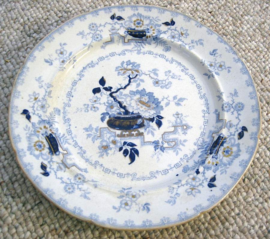 Nankin Jar Dinner Plate by England-1