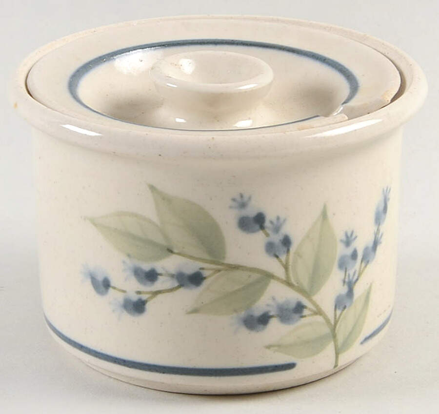 UNW1 Jam/Jelly & Lid by Union Stoneware Maine (Union Pottery)-1
