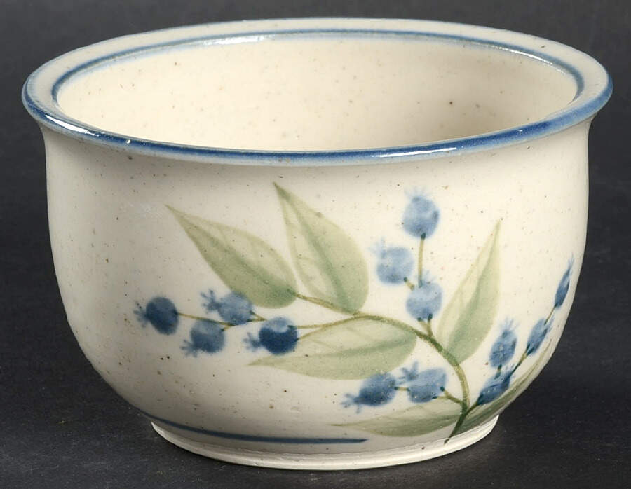 UNW1 Cranberry Bowl by Union Stoneware Maine (Union Pottery)-1