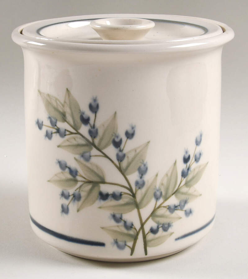 UNW1 Medium Canister & Lid by Union Stoneware Maine (Union Pottery)-1