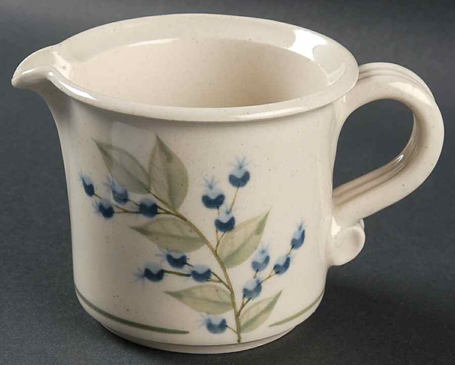 UNW1 Creamer by Union Stoneware Maine (Union Pottery)-1
