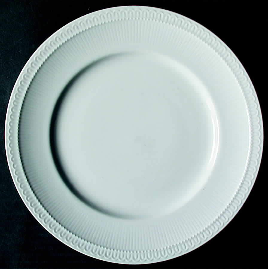 UC92 Dinner Plate by Unknown Manufacturer-1