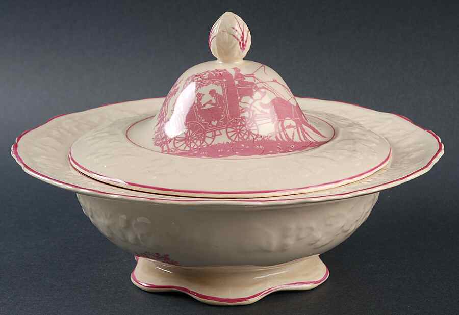English Brambleberry Round Covered Vegetable by Ostrow-1