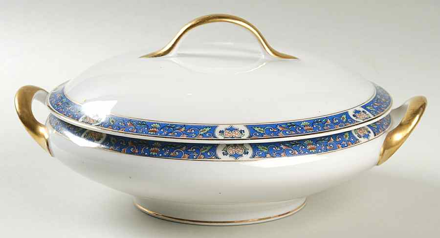 UNC4 Round Covered Vegetable by Union Ceramique-1