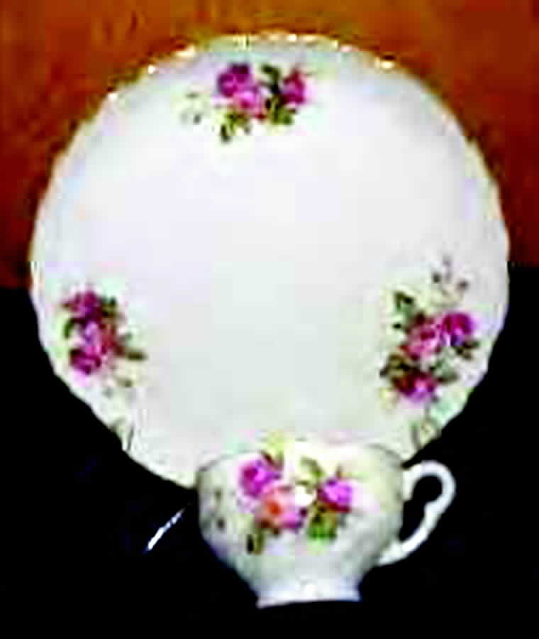 UCA29 Footed Cup & Saucer Set by Ucagco-1