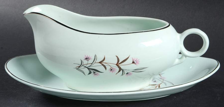 Strawflower Gravy Boat & Underplate/Relish by Universal-1