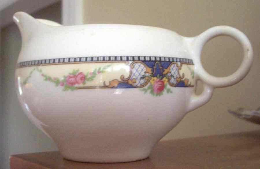 UNI131 Creamer by Universal-1