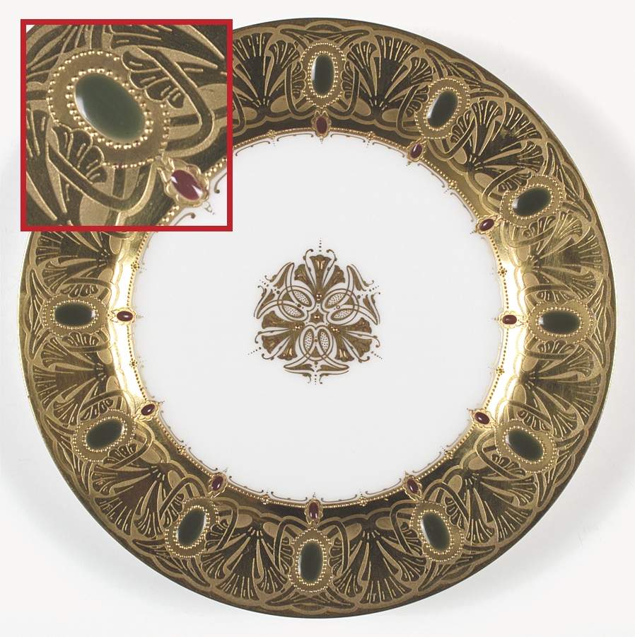 UC154 Dinner Plate by Unknown Manufacturer-1