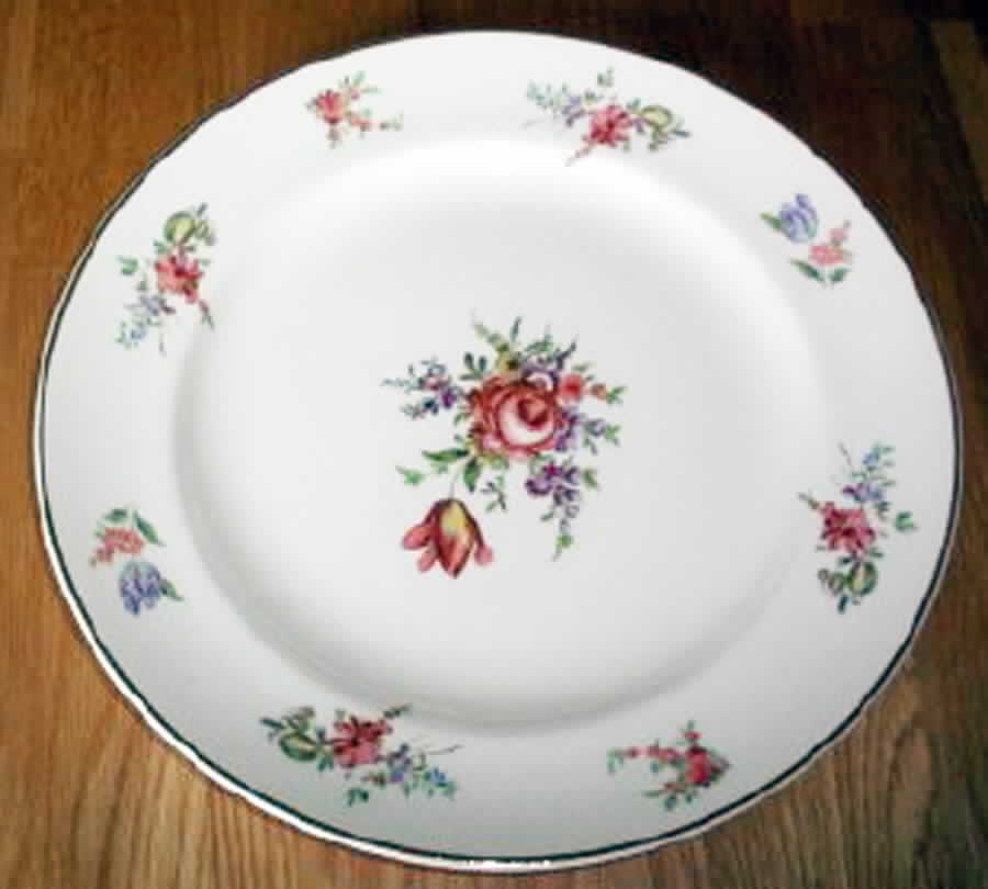 Uni145 Dinner Plate by Universal-1