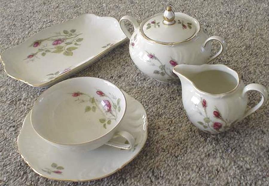 Rose Mousse Flat Cup & Saucer Set by Germany-1