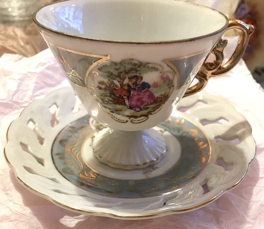 8762 Footed Cup & Saucer Set by Japan-1