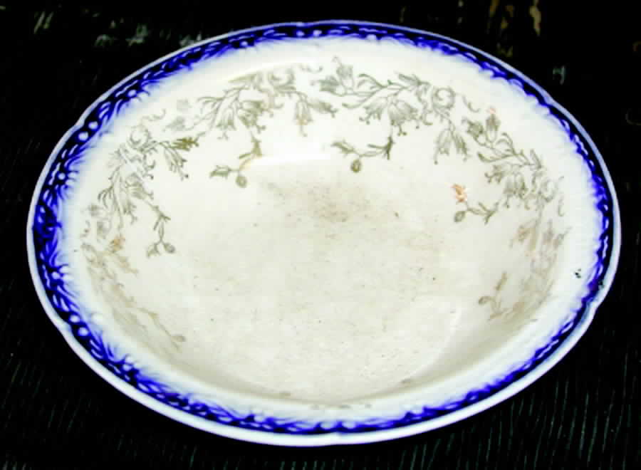 USA25 Saucer by USA-1