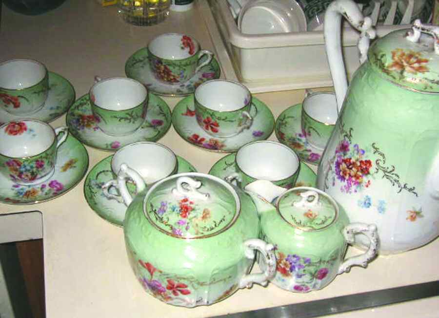 1721 Sugar Bowl & Lid by Unknown Manufacturer-1