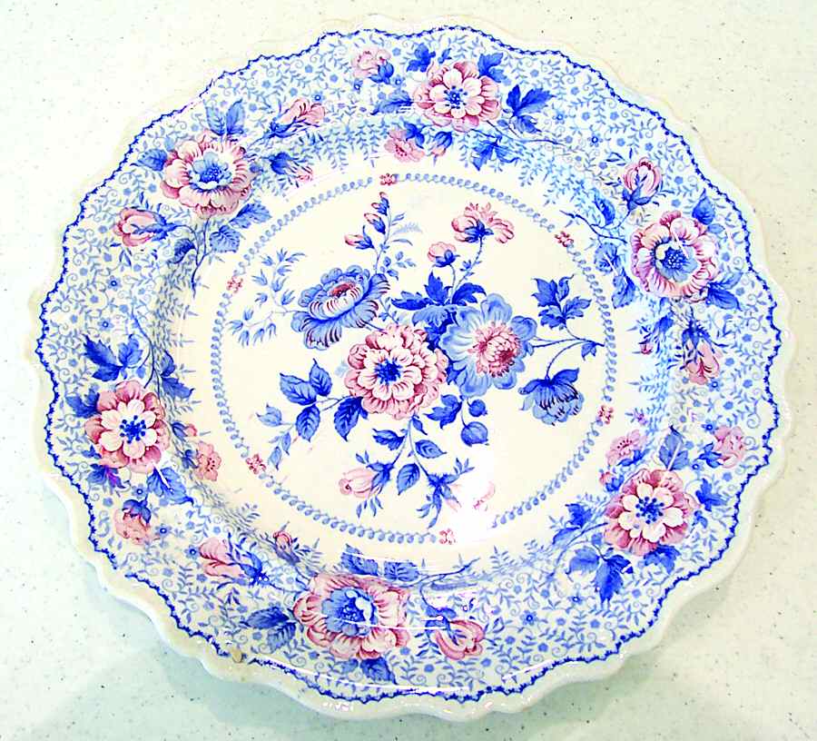 Kaleidoscope Dinner Plate by Unknown Manufacturer-1