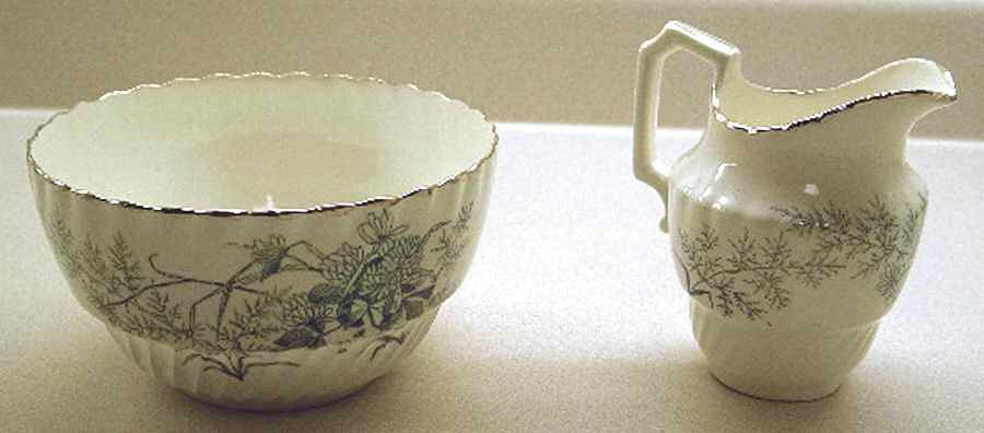 Clover Creamer by Unknown Manufacturer-1
