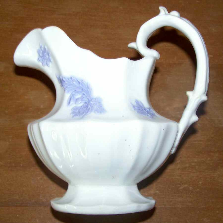 UC332 Creamer by Unknown Manufacturer-1