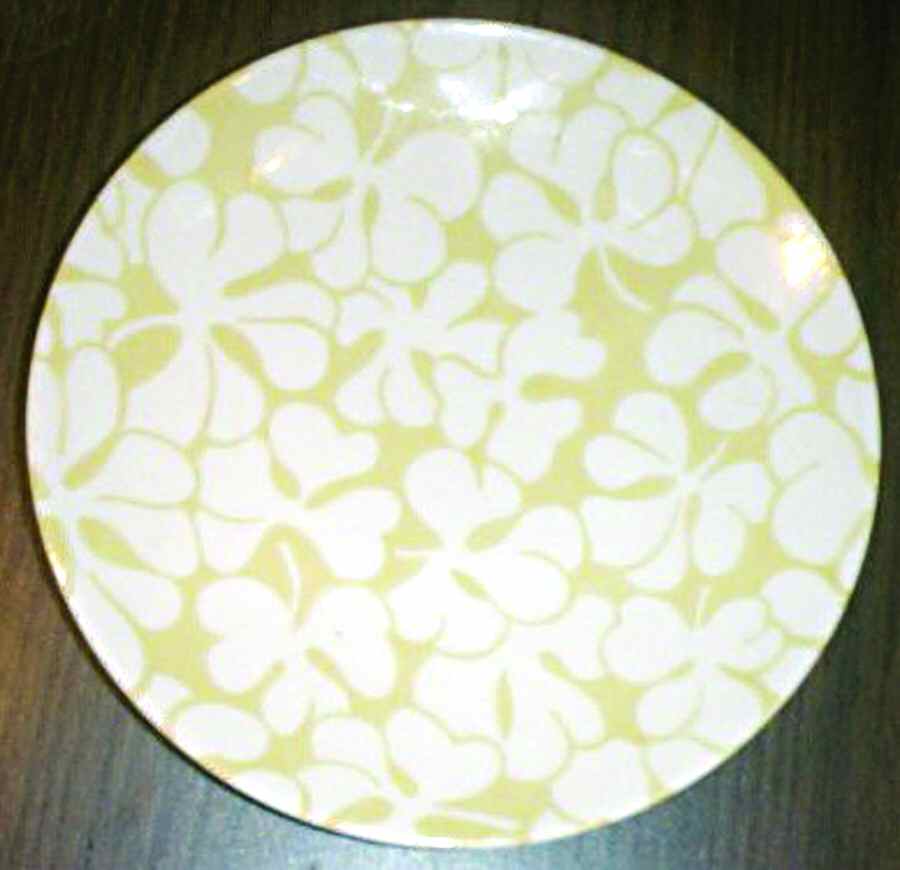 Yellow Clover Dinner Plate by Royal (USA)-1