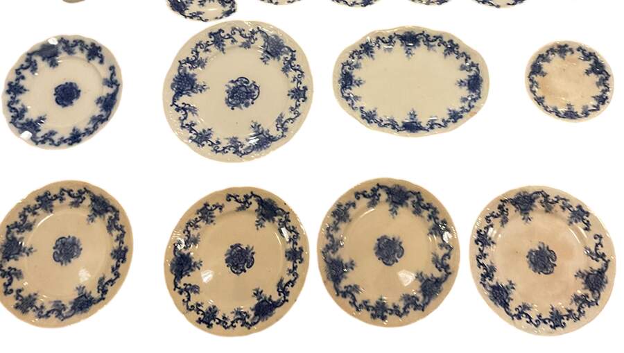 Martha (Coupe) Dinner Plate by Upper Hanley-1