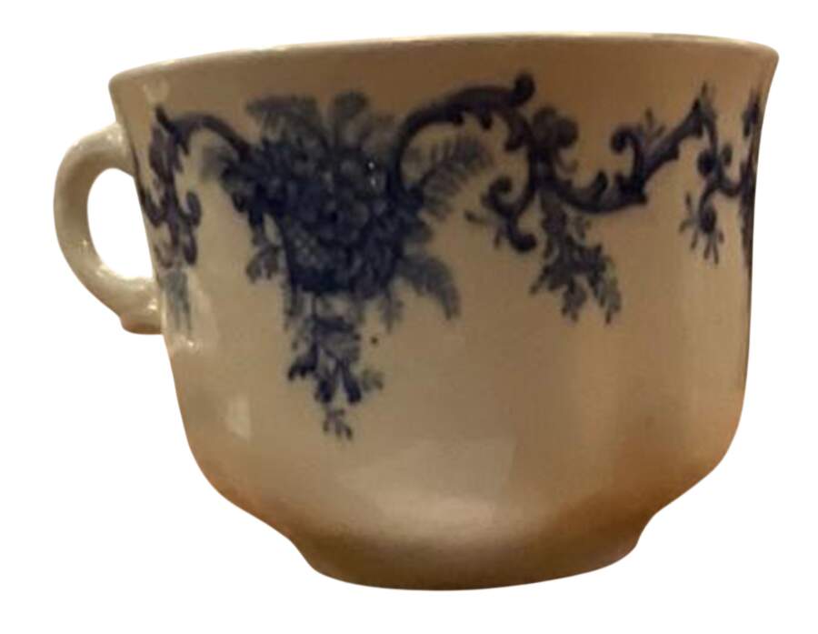 Martha (Coupe) Flat Cup by Upper Hanley-1