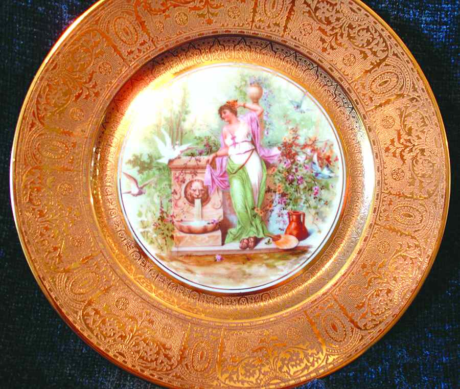 UC373 Dinner Plate by Unknown Manufacturer-1