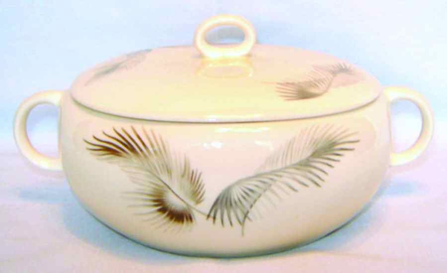 Palms Round Covered Vegetable by Crooksville-1