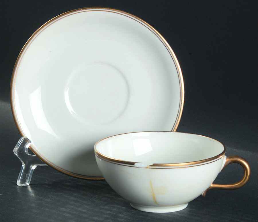 UNC178 Flat Cup & Saucer Set by Union Ceramique-1