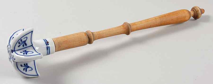 Blue Onion Masher-Whirl & Wood Handle by Unknown Manufacturer-1