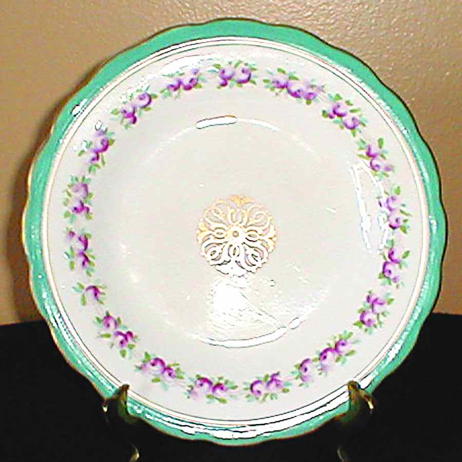 972 Luncheon Plate by Unknown Manufacturer-1
