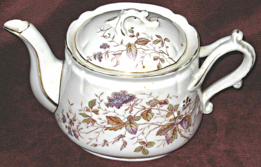 1048 Teapot & Lid by Unknown Manufacturer-1
