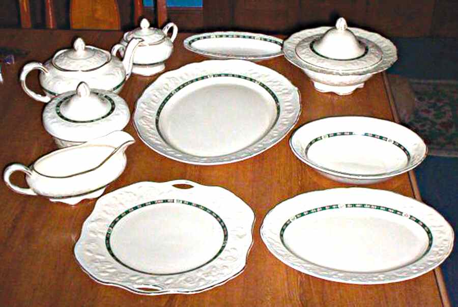 English Brambleberry Handled Cake Plate by Ostrow-1