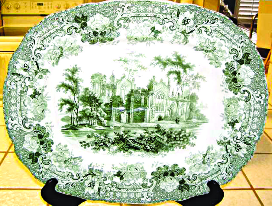 Verona 14" Oval Serving Platter by England-1