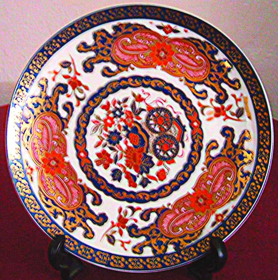 Gold Kabuki Dessert/Pie Plate by Bill Goldsmith-1