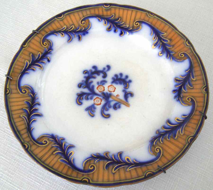 4400 Dinner Plate by Unknown Manufacturer-1