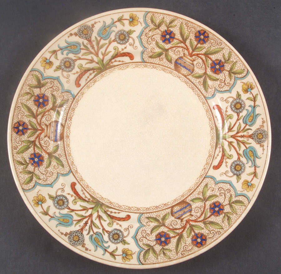 3-4091 Dinner Plate by Unknown Manufacturer-1