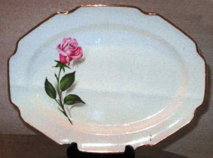 Queen of Roses 13" Oval Serving Platter by Mount Clemens-1