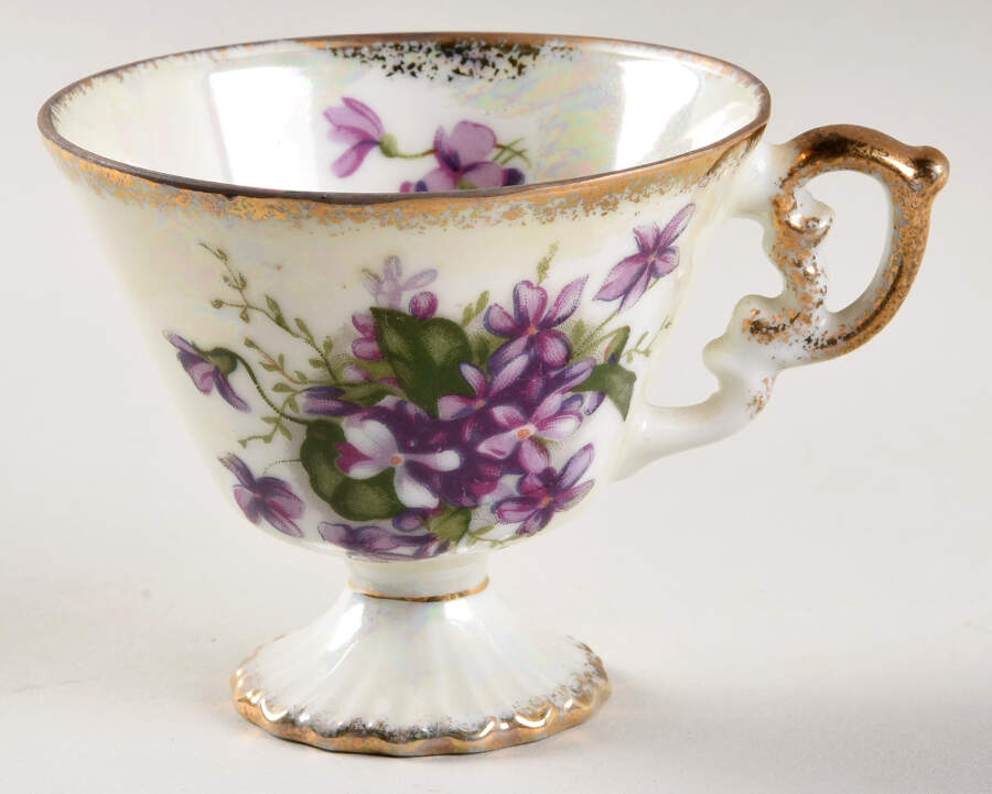 Flower of the Month Footed Cup by Ucagco-1