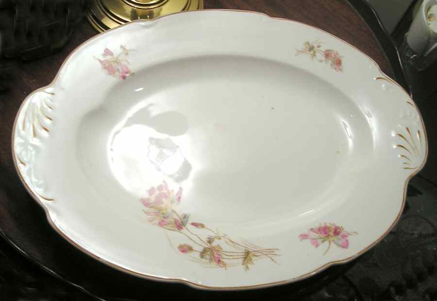 8027 13" Oval Serving Platter by Unknown Manufacturer-1