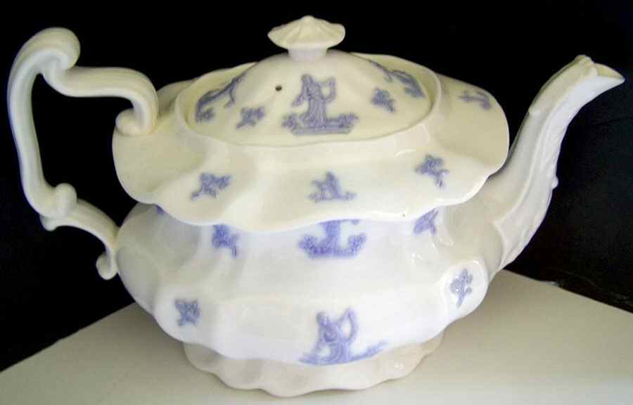 Chelsea Teapot & Lid by England-1