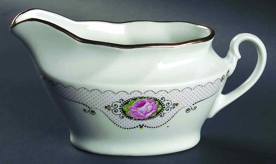 CCV9 Gravy Boat by Ccc-Latvia-Germany-Czechoslovakia-1