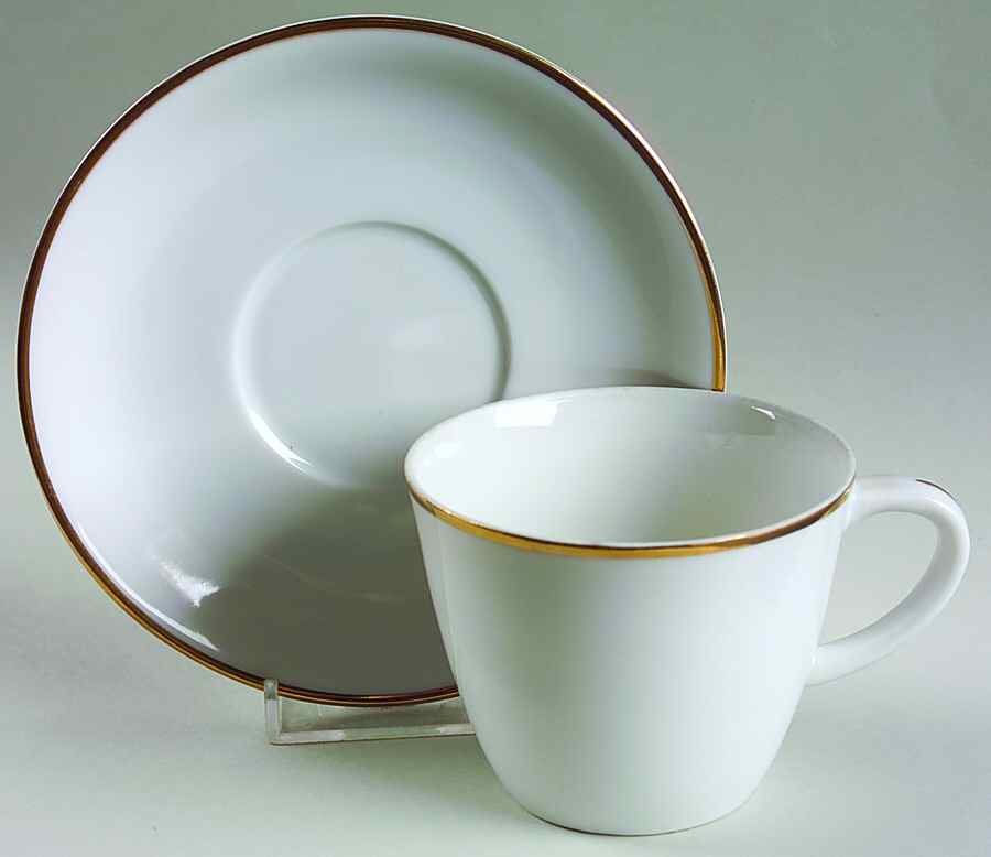 Uc543 (No Backstamp, Coupe) Flat Cup & Saucer Set by Unknown Manufacturer-1
